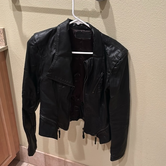 BlankNYC woman's small leather coat - Picture 2 of 16